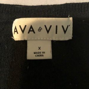 Ava viv sweater